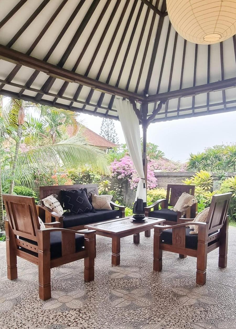 Mumbul Villas Nusa Dua  Exteriör bild
